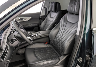 Подержанный автомобиль Chery Tiggo 8 Pro Max 2024 года (20 фото)