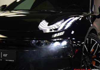 Подержанный автомобиль Zeekr 001 2023 года (34 фото)