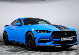 Подержанный автомобиль Ford Mustang Coupe 2024 года (3 фото)