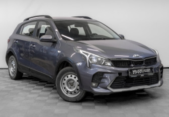Подержанный автомобиль Kia Rio Hatchback 2021 года (3 фото)