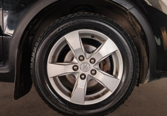 Подержанный автомобиль Suzuki SX4 Hatchback 2010 года (10 фото)