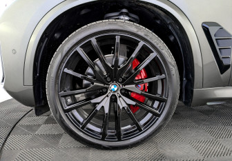 Новый BMW X5 2025 (7 фото)