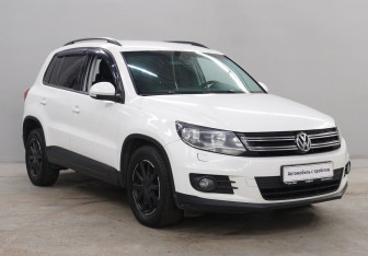 Подержанный автомобиль Volkswagen Tiguan 2012 года (3 фото)
