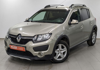 Подержанный автомобиль Renault Sandero 2016 года (1 фото)