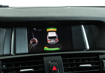 Подержанный автомобиль BMW X3 2014 года (19 фото)