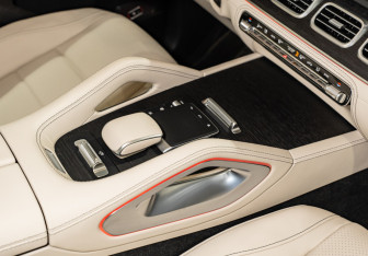 Новый Mercedes-Benz GLE 2025 (19 фото)