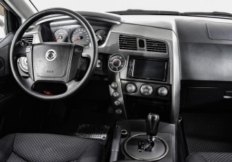 Подержанный автомобиль SsangYong Kyron 2014 года (15 фото)
