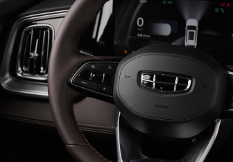 Новый Geely Monjaro 2025 (11 фото)