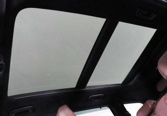 Подержанный автомобиль Hyundai Santa Fe 2019 года (17 фото)