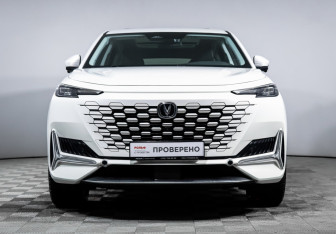 Подержанный автомобиль Changan UNI-K 2022 года (2 фото)