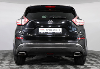 Подержанный автомобиль Nissan Murano Suv 2018 года (6 фото)