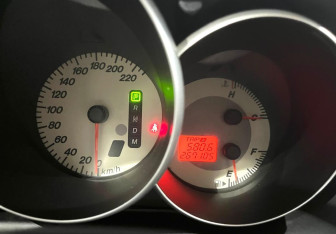 Подержанный автомобиль Mazda 3 Sedan 2007 года (16 фото)