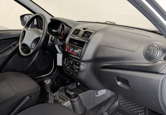 Подержанный автомобиль LADA (ВАЗ) Granta Sedan 2024 года (9 фото)