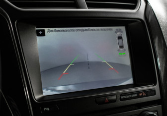 Подержанный автомобиль Ford Explorer 2018 года (16 фото)