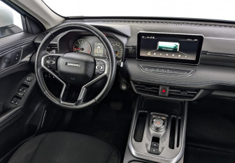 Подержанный автомобиль Haval Jolion 2022 года (29 фото)
