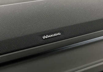 Подержанный автомобиль Volkswagen Multivan 2017 года (17 фото)