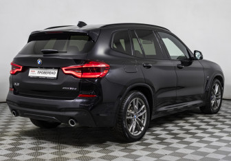 Подержанный автомобиль BMW X3 2019 года (6 фото)