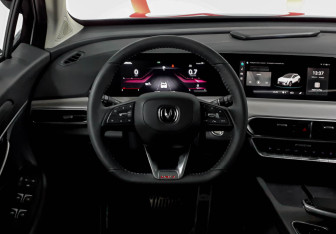 Подержанный автомобиль Changan UNI-T 2023 года (11 фото)