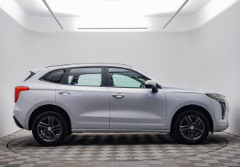 Подержанный автомобиль Haval Jolion 2023 года (4 фото)