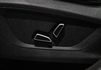 Подержанный автомобиль Changan UNI-S 2024 года (16 фото)