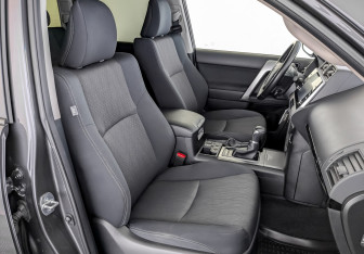 Подержанный автомобиль Toyota Land Cruiser Prado 2021 года (24 фото)