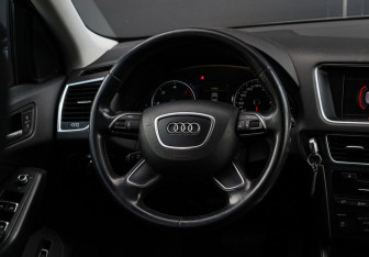 Подержанный автомобиль Audi Q5 2014 года (12 фото)