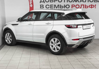 Подержанный автомобиль Land Rover Range Rover Evoque 2017 года (6 фото)