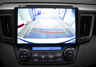 Подержанный автомобиль Toyota RAV4 2016 года (21 фото)