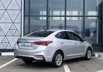 Подержанный автомобиль Hyundai Solaris Sedan 2017 года (5 фото)