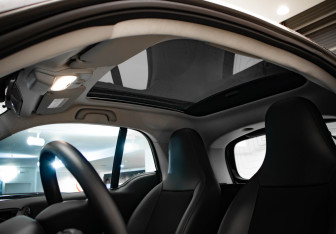 Подержанный автомобиль Smart Fortwo Hatchback 2018 года (18 фото)