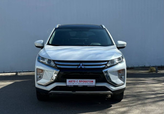 Подержанный автомобиль Mitsubishi Eclipse Cross 2022 года (2 фото)