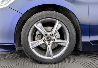 Подержанный автомобиль Honda Accord Sedan 2013 года (18 фото)