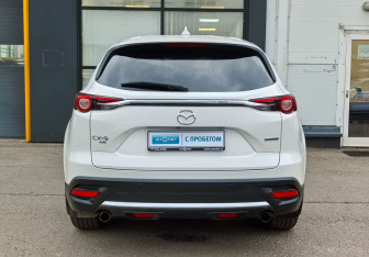 Подержанный автомобиль Mazda CX-9 2021 года (6 фото)