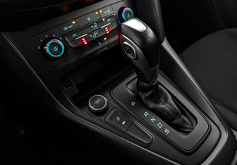 Подержанный автомобиль Ford Focus Hatchback 2018 года (28 фото)