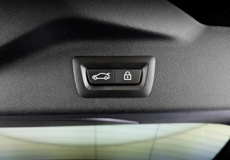 Подержанный автомобиль BMW X7 2020 года (27 фото)