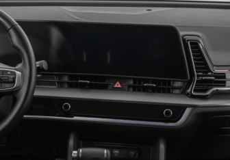 Подержанный автомобиль Kia Sportage 2025 года (14 фото)