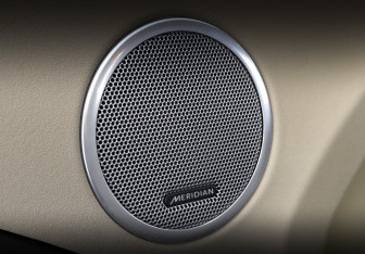 Подержанный автомобиль Land Rover Range Rover Evoque 2012 года (27 фото)