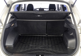 Подержанный автомобиль FAW Besturn X40 2021 года (10 фото)