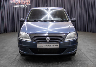 Подержанный автомобиль Renault Logan Sedan 2010 года (2 фото)