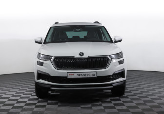 Подержанный автомобиль Skoda Kodiaq 2022 года (2 фото)