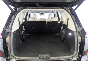 Подержанный автомобиль Exeed VX 2023 года (9 фото)