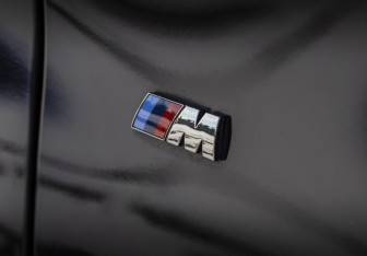 Подержанный автомобиль BMW X6 2015 года (8 фото)