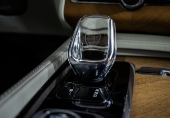 Подержанный автомобиль Volvo XC90 2019 года (23 фото)