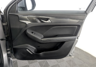 Подержанный автомобиль Haval Jolion 2022 года (24 фото)