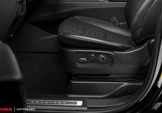 Новый Cadillac Escalade Suv 2023 (13 фото)