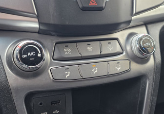 Подержанный автомобиль SsangYong Actyon 2014 года (14 фото)