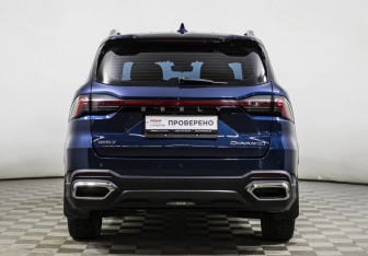 Подержанный автомобиль Geely Okavango 2023 года (6 фото)