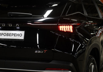 Подержанный автомобиль Omoda C5 2024 года (22 фото)