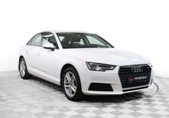 Подержанный автомобиль Audi A4 Sedan 2019 года (20 фото)