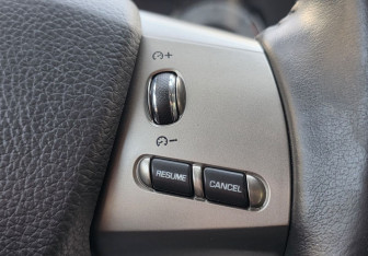 Подержанный автомобиль Jaguar XF Sedan 2009 года (17 фото)